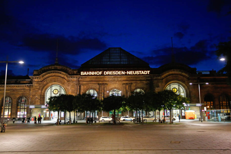 Unter dem Bahnhof Neustadt ist das TBA zu finden.