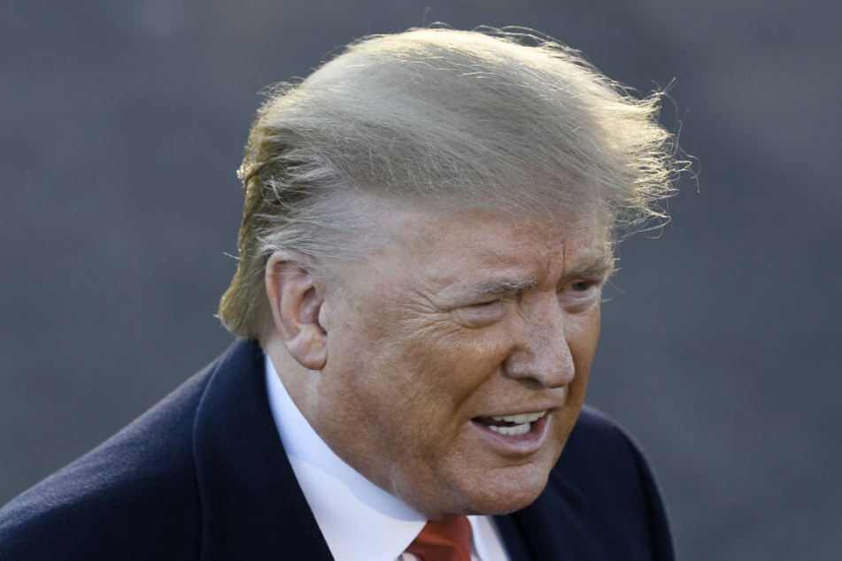 US-Präsident Donald Trump (73) hat Angehörigern der Opfern der Bluttat sein Mitgefühl ausgesprochen.