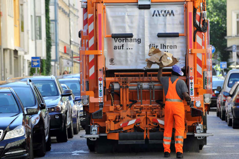 Deswegen Kommt Die Mullabfuhr Am Donnerstag Nicht Tag24