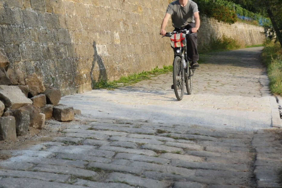 Nachdem die erste Sorte zu rau und die zweite zu glatt gewesen sei, gebe es nun einen Mittelweg.