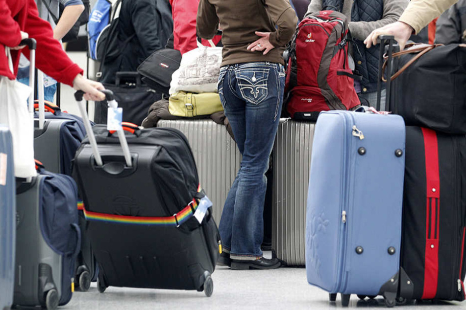 Ein Software-Problem hat weltweit für Check-in Probleme gesorgt. (Symbolbild)