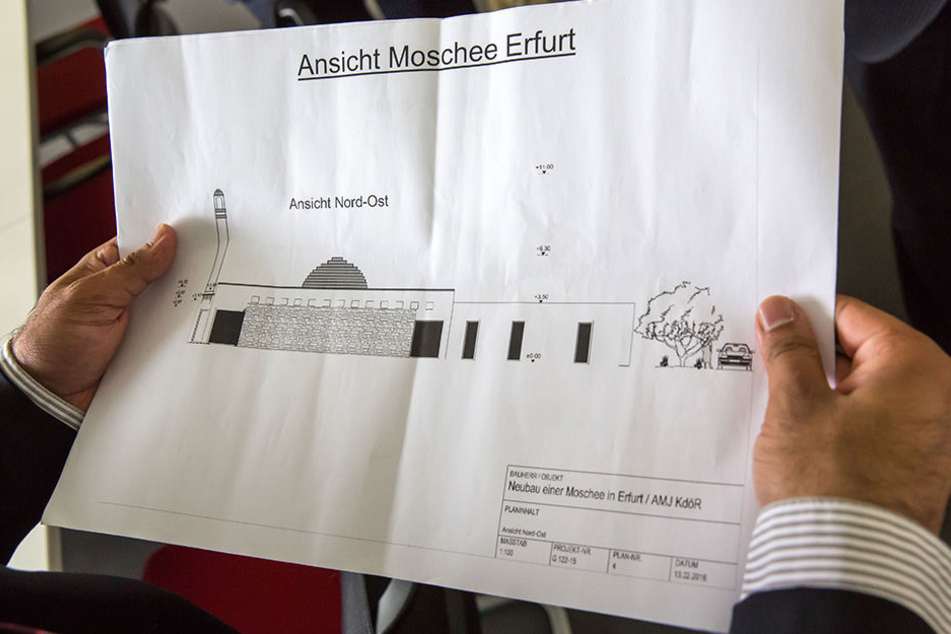 Diese Ansicht der geplanten Moschee stellte die Gemeinde bereits im vergangenen Jahr vor, nun soll der Bauantrag vorgestellt werden.