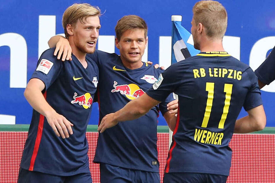 Forsberg, Kaiser und Werner (v.l. nach rechts) bejubeln einen RB-Treffer.