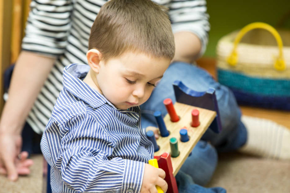 Eltern die Schichtarbeit leisten, sollen durch eine spezielle Kinderbetreuung entlastet werden.