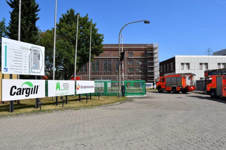 Der Einsatztrupp eilte zu der Firma Cargill.