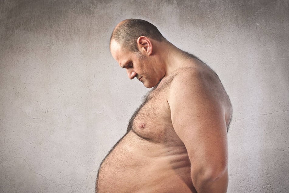 Abnehmen hilft auch! Bei 10 Kilogramm weniger holst Du locker 1,5 Zentimeter raus!