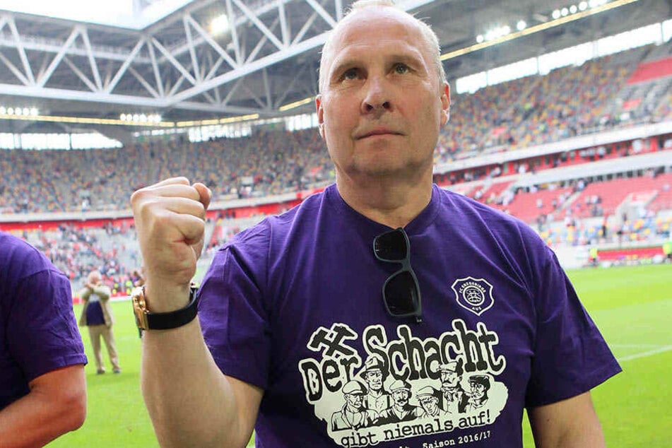 Aue-Boss Helge Leonhardt.