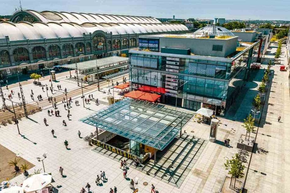 Im Gewusel vor dem Hauptbahnhof trieben sich bis Anfang 2018 auch viele Dealer herum.