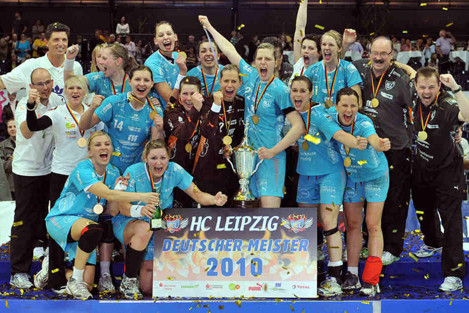 2010 gewann die Mannschaft den Deutschen Meistertitel im Handball der Frauen, damals noch unter Trainer Heine Jensen.