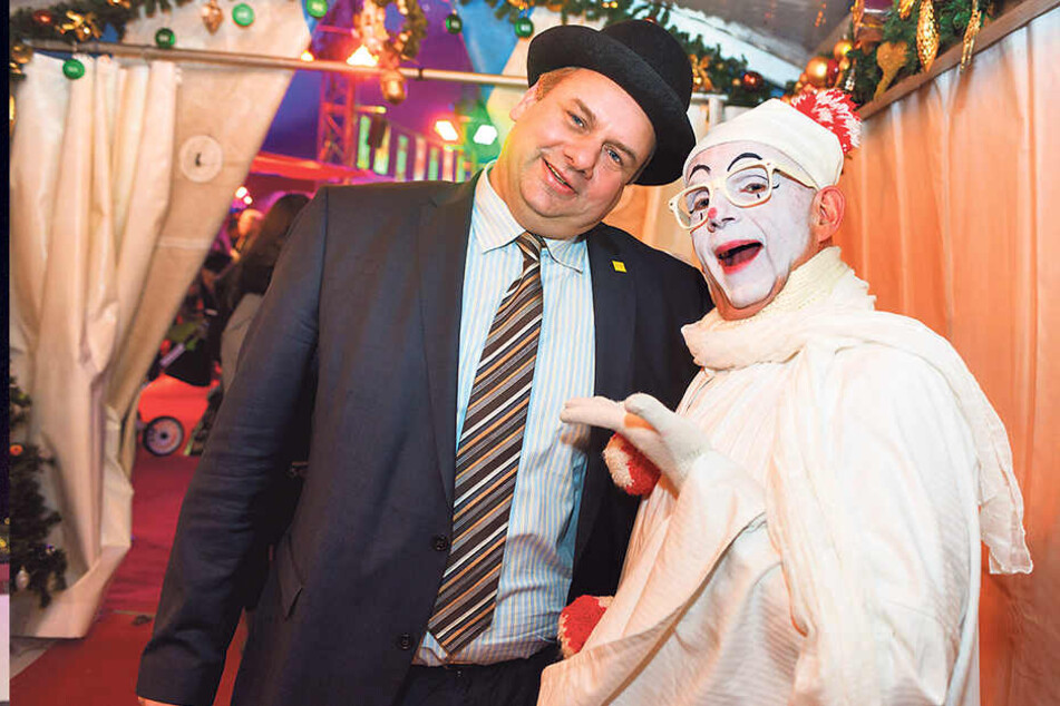 Premiere für Weihnachtszirkus! Das riecht nach tierisch guter Unterhaltung! - TAG24