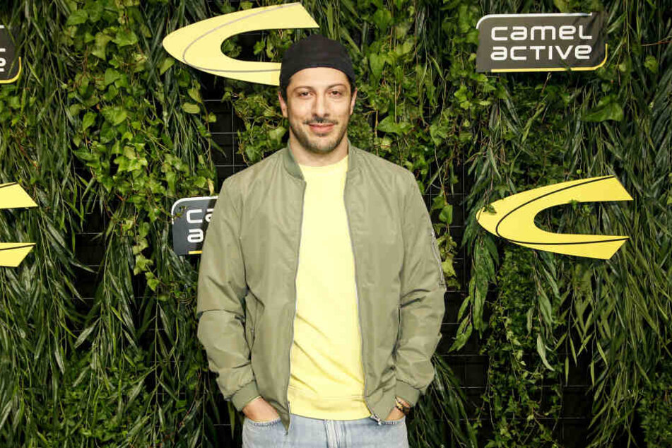 Fahri Yardim besuchte die camel active Fashion Show im Rahmen der Berlin Fashion Week 2020.