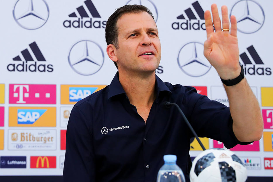 Oliver Bierhoff freut sich auf den Besuch von Bundeskanzlerin Angela Merkel.