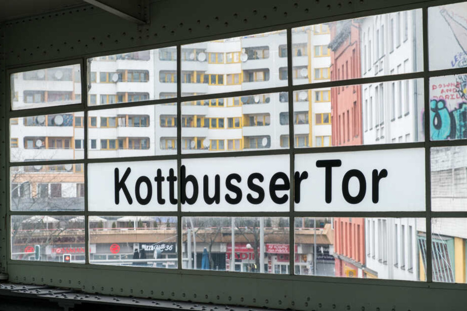 Der Übergriff fand am Kottbusser Tor statt, eine für Drogen berüchtigte Gegend. (Symbolbild)