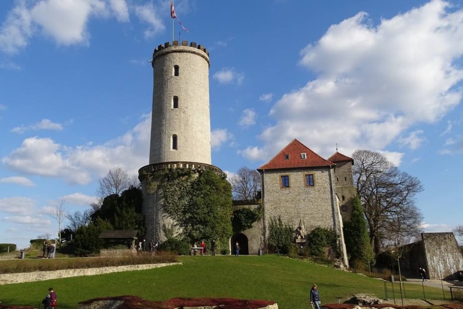 Am Fuße der Sparrenburg findet man "HeimatLiebe".
