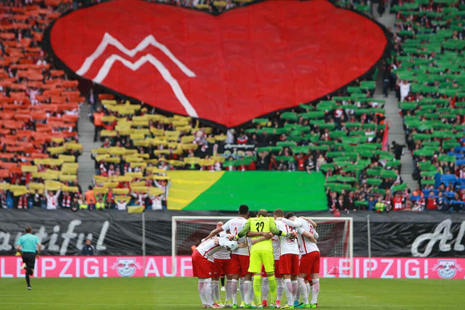Die Fans lieben ihren jungen Verein. Die Stadt Leipzig und die gesamte Region profitiert vom RB-Leipzig-Hype.