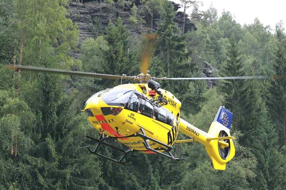 Mit dem Helikopter wurde er ins Krankenhaus Dresden Friedrichstadt geflogen.