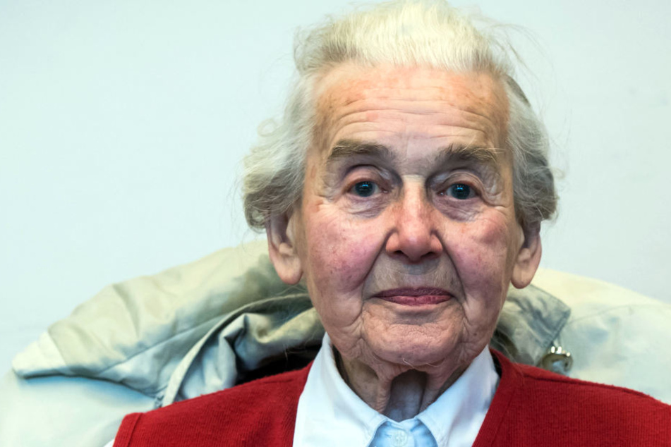 Wird nach Ursula Haverbeck gefahndet?