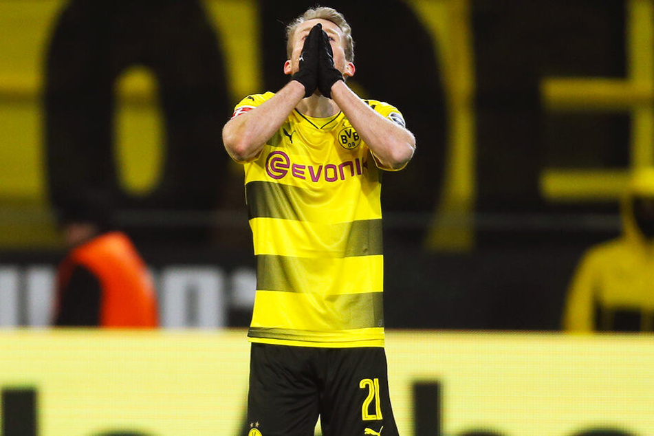 Für Großverdiener André Schürrle ist beim BVB unter Lucien Favre kein Platz mehr.