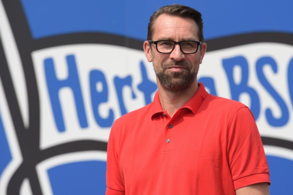Hertha-Boss Michael Preetz (51) setzt mit seiner Mannschaft ein klares Zeichen gegen Rassismus und fordert dies auch von anderen. (Bildmontage)