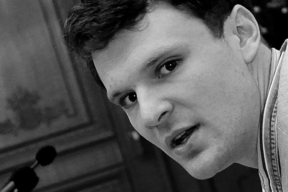 Otto Warmbier hat mir schweren Hirnschäden 15 Monate im Koma gelegen, jetzt ist er gestorben.