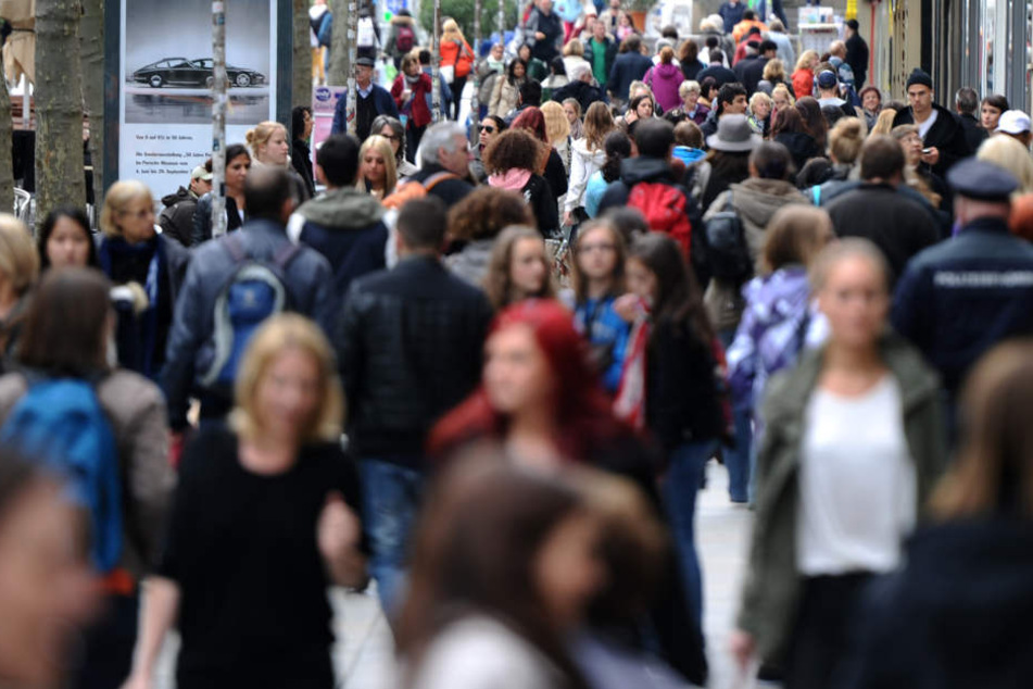 Weniger Menschen als noch im Vorjahr leben in Thüringen. (Symbolbild)