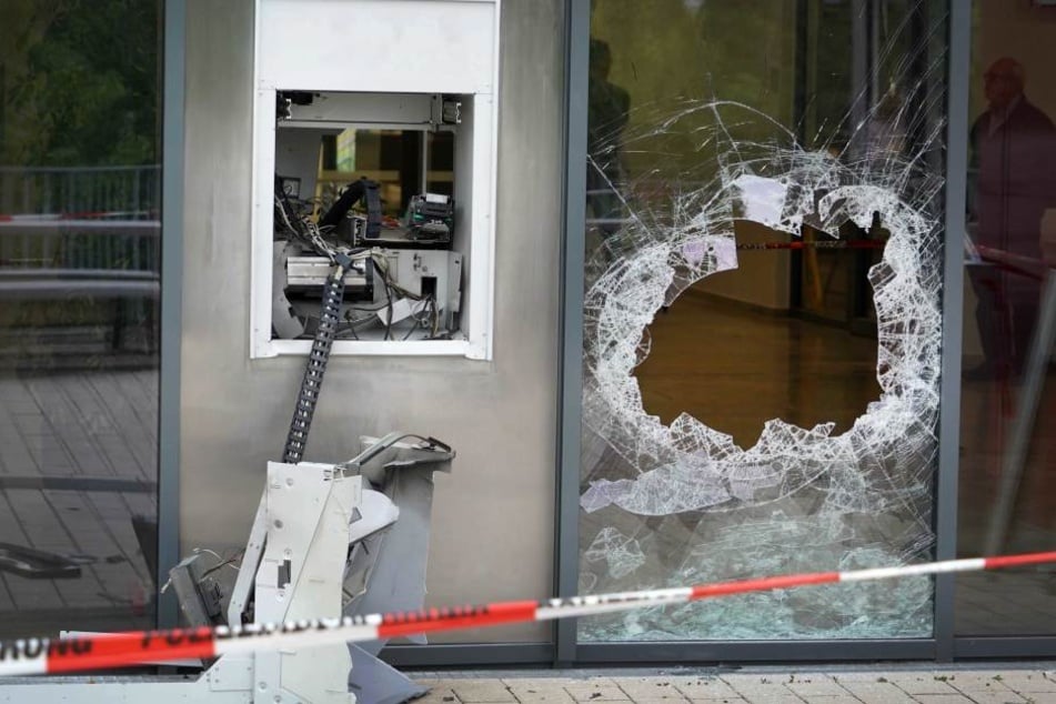 Im ersten Halbjahr 2018 wurden bereits mehr Geldautomatensprengungen und -versuche in Sachsen registriert, als im gesamten Vorjahr. (Symbolbild)