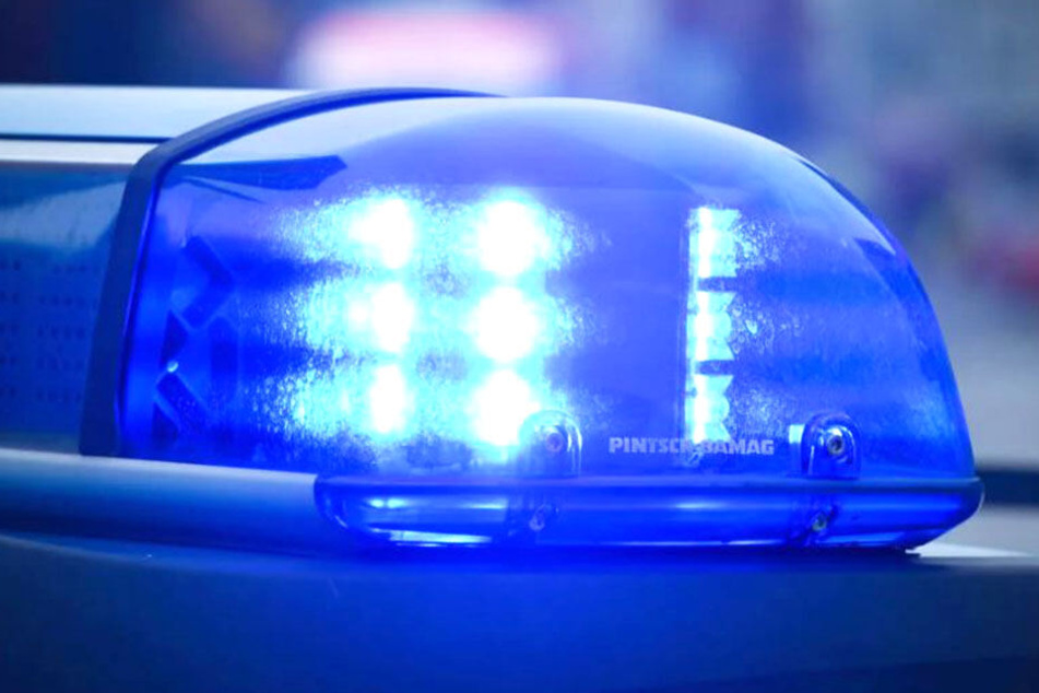 Die Polizei ermittelt gegen das Kolonnenfahrzeug. Auch Anzeige wurde Erhoben.