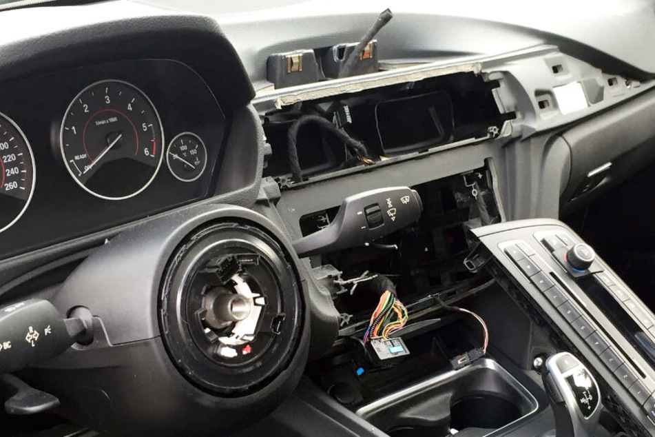 Besonders auf Navigationsgeräte und Autoradios haben es die Autoknacker abgesehen.