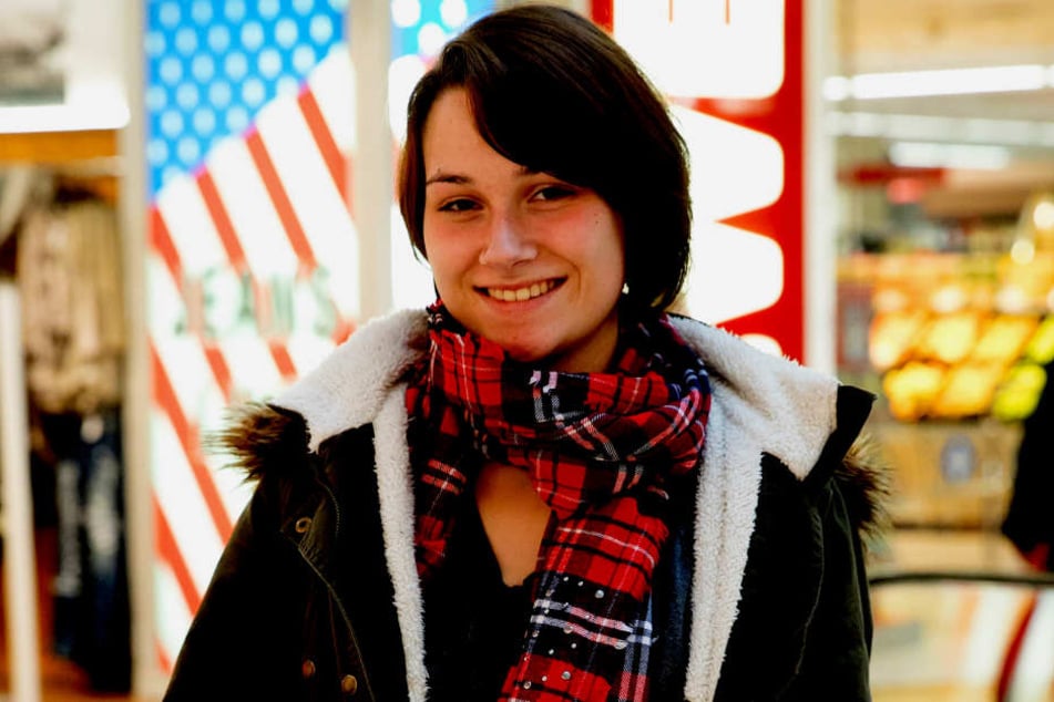 Michelle (18).