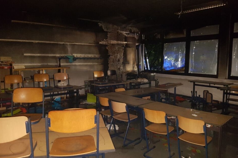 Das Klassenzimmer nach der Chaosattacke.