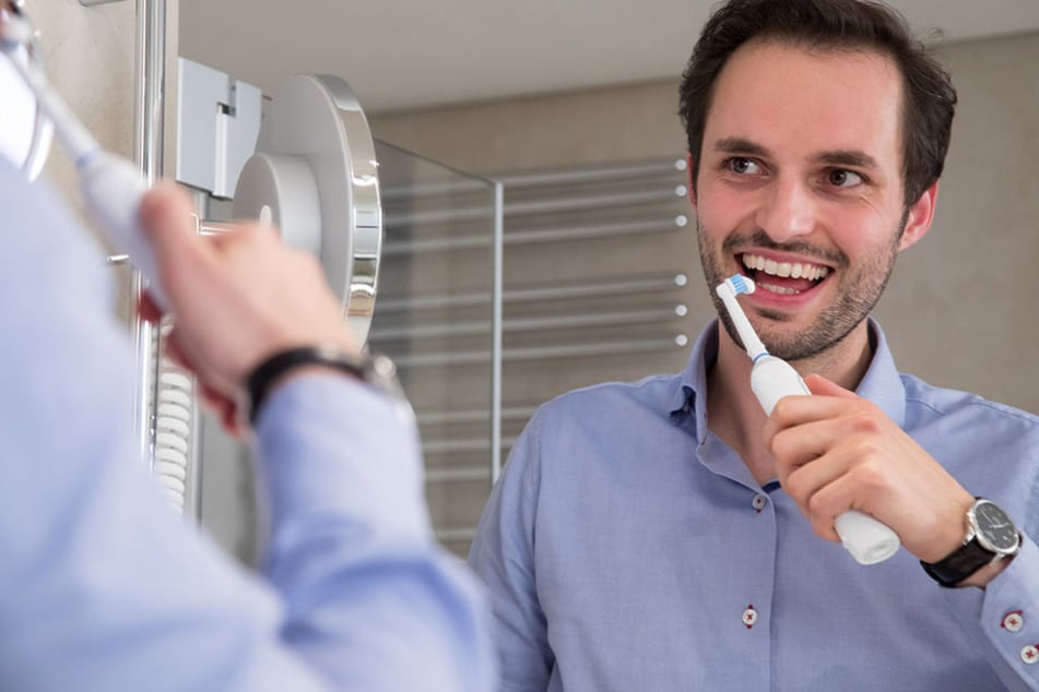 Diabetiker müssen besonders auf ihre Zahnpflege achten!