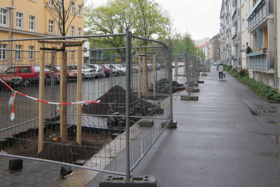 In der Dresdner Johannstadt wurde ein Radfahrer leblos entdeckt (Archivbild).