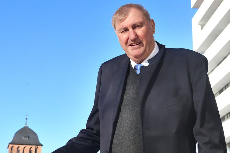 Baumogul Claus Kellnberger (74) würde gerne bauen, fühlt sich aber
missverstanden von den Chemnitzern.