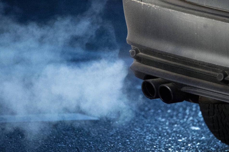 Der Diesel-Abgasskandal beschäftigt die Gerichte in Hessen (Symbolbild).