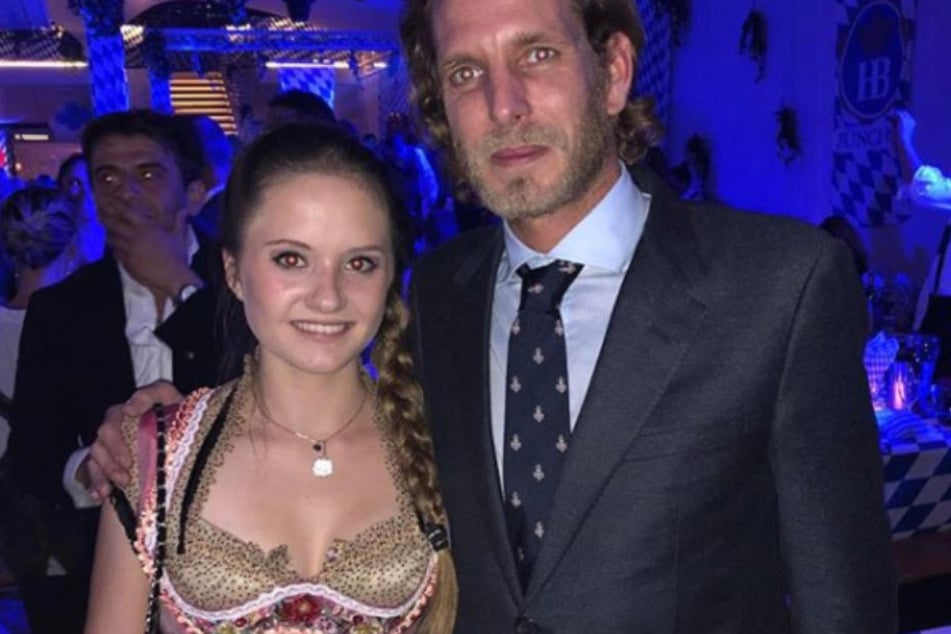 Prinz Andrea Casiraghi (34) posierte mit Davina Geiss für ein Foto.