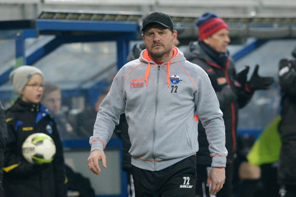 Steffen Baumgart hatte bereits angekündigt, dass sein Team "so oder so" am Samstag spielen würde.