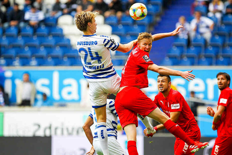 Gerrit Wegkamp (M.) brachte den FSV in Führung - doch die hielt keine fünf Minuten.