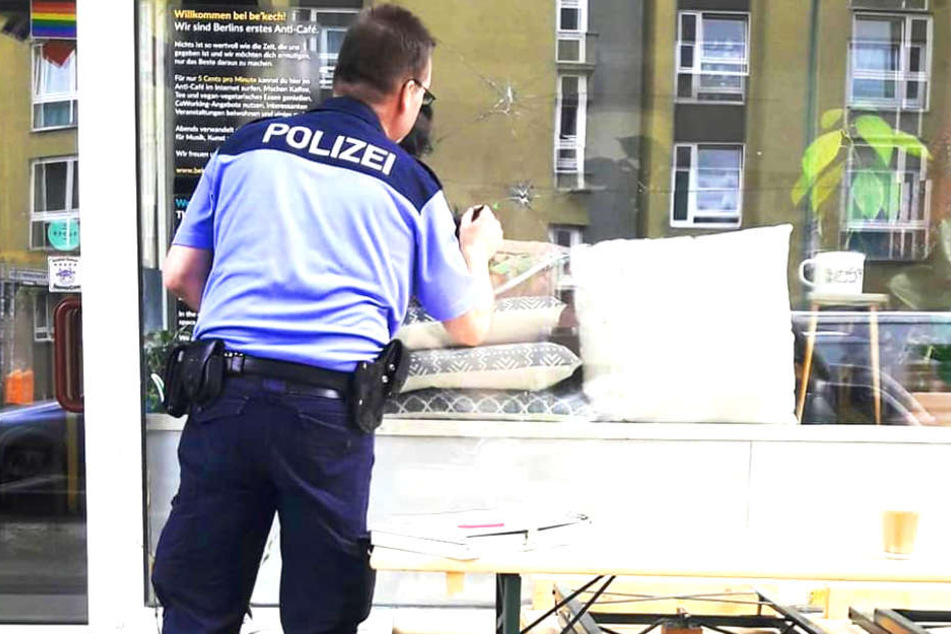 Das Berliner Café be'kech ist nach eigenen Angaben Ziel von Angriffen geworden.