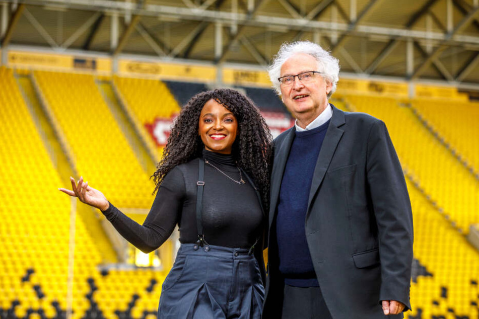 Freuen sich auf das Adventskonzert im Dynamo-Stadion: Kreuzkantor Roderich Kreile und Musical-Star Zodwa Selele.