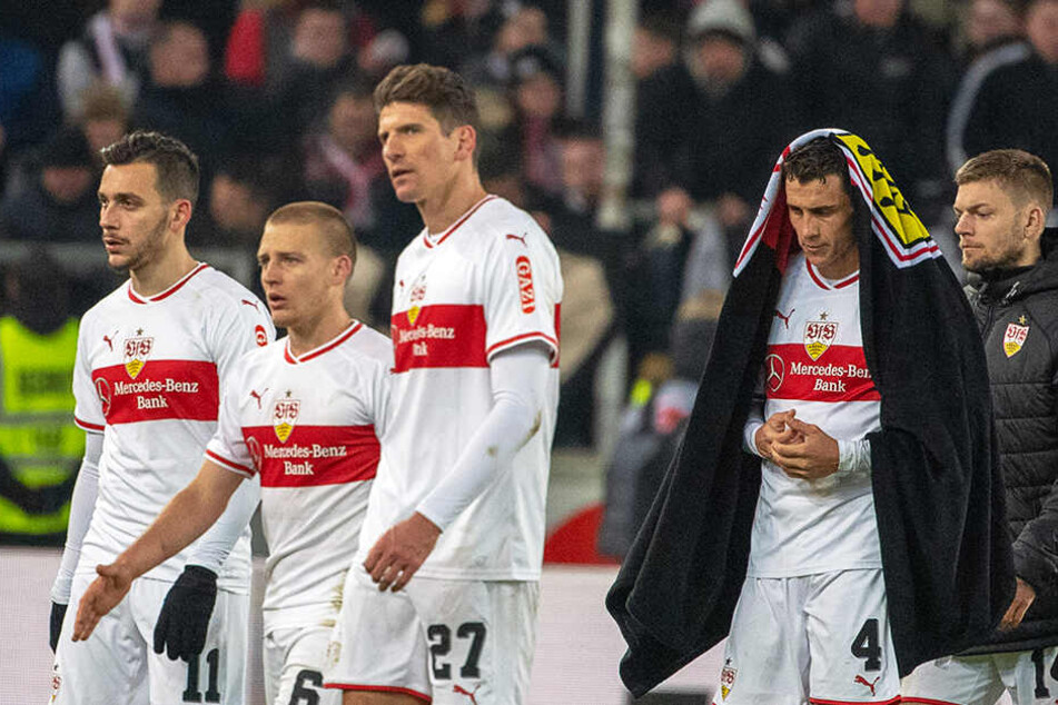 Ratlose Mienen: Lange war der VfB Stuttgart mausetot, ehe er zu einer Aufholjagd blies, die aber nicht belohnt wurde. Mainz behielt mit 3:2 die Oberhand.