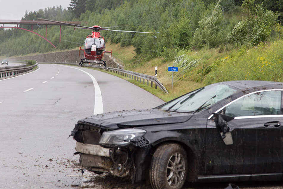 Der Mercedes war erst wenige Wochen alt.
