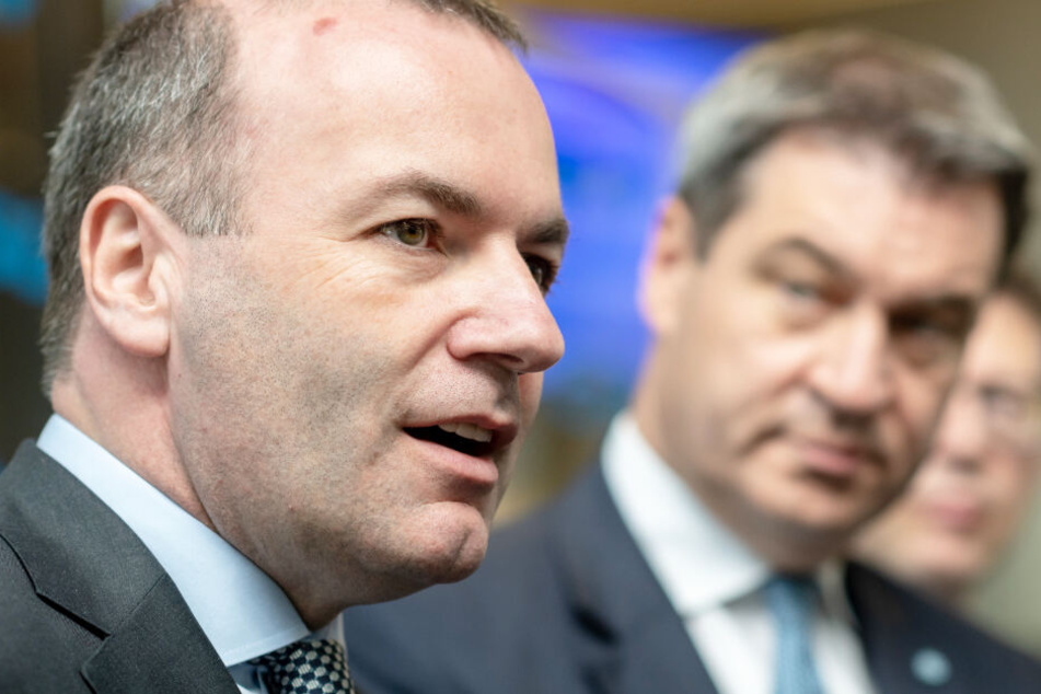 Manfred Weber (l.) hat vor der Europawahl 2019 eine Warnung ausgesprochen.
