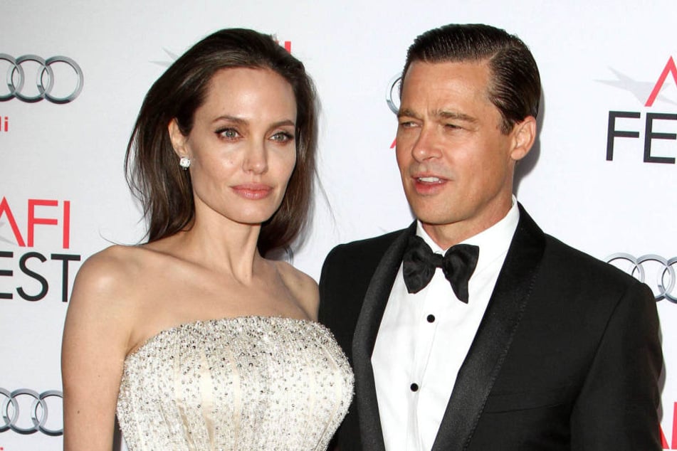 Angelina Jolie (41) soll die Scheidung von Brad Pitt (52) eingereicht haben.