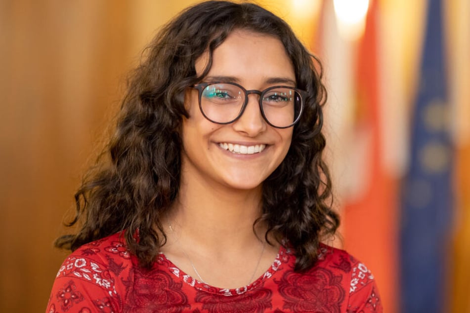 Benigna Munsi (17) wurde zum neuen Nürnberger Christkind gewählt.