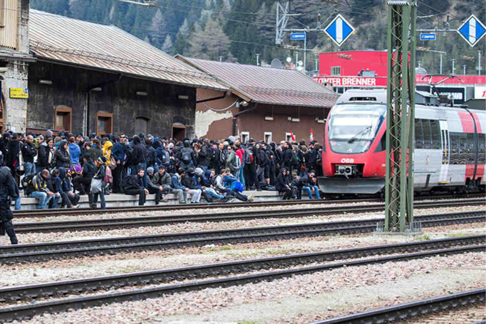 In den ersten sechs Monaten 2016 gab es bereits 13.324 Zurückweisungen.