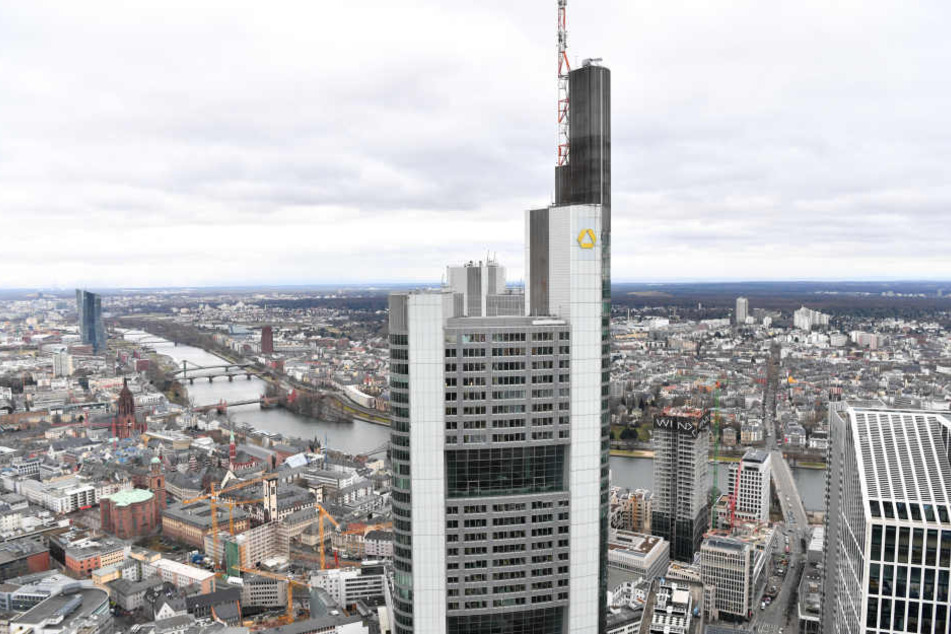 810 Millionen Euro plant die Bank für Abfindungen ein.