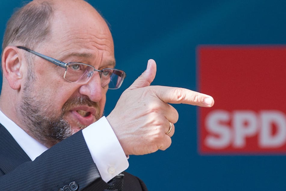 Schulz bleibt Optimist: "Für den FC gilt, was für die Bundestagswahl gilt: Abgerechnet wird am Ende der Saison."