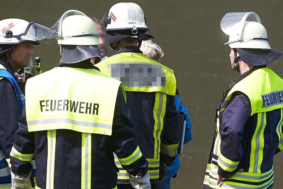 Die Feuerwehr barg die Leiche (Symbolbild).