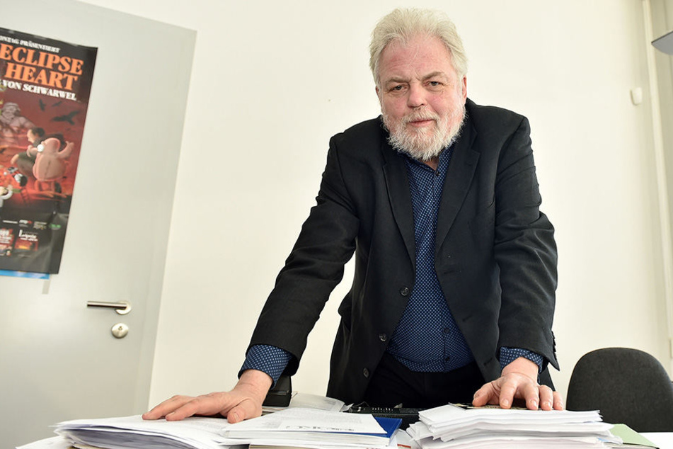 Der frühere Bürgerrechtler Lutz Rathenow (66) ist heute sächsischer Beauftragter zur Aufarbeitung der SED-Vergangenheit.
