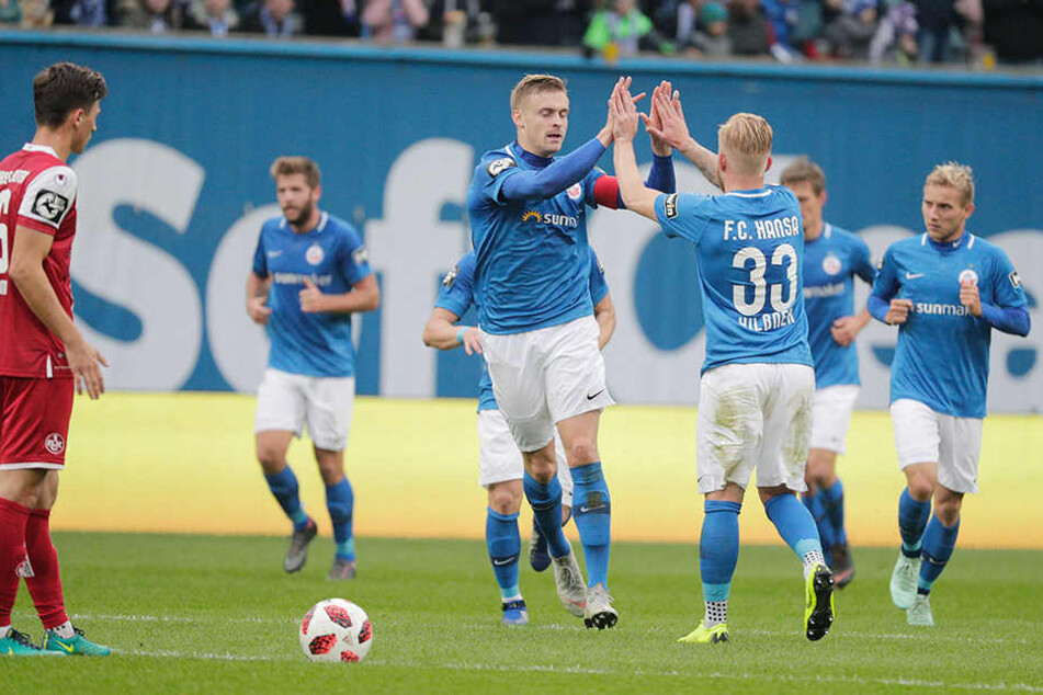 Am Ende feierte die Hansa-Kogge einen klaren Erfolg gegen den 1.FC Kaiserslautern.